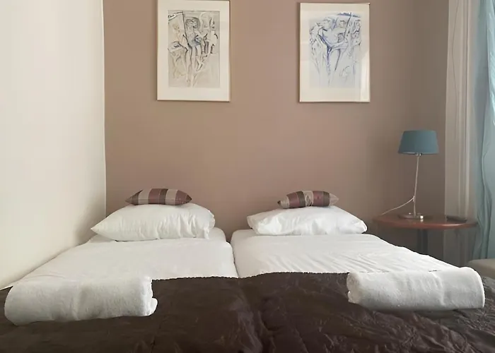 The Veteran * Amsterdam